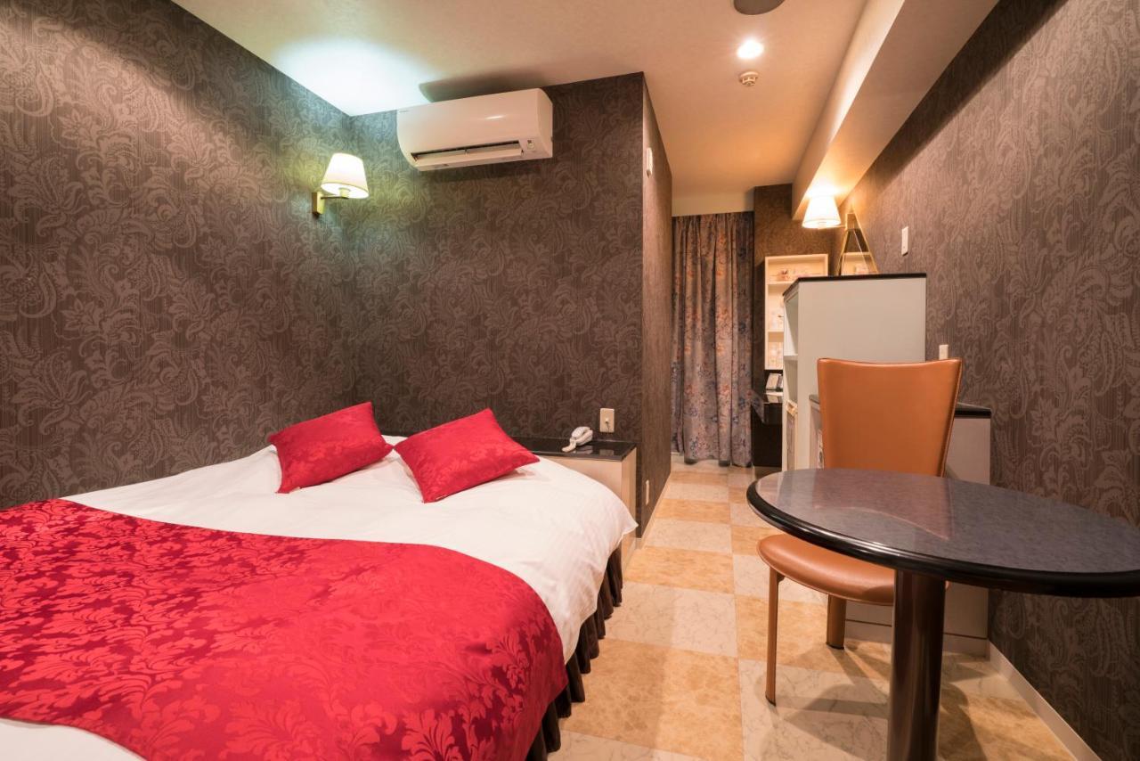 Hotel Route One Οσάκα Εξωτερικό φωτογραφία